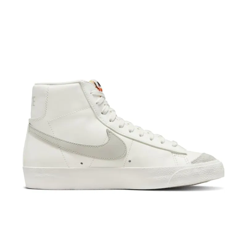 Nike W Blazer Mid 77 (CZ1055-120)