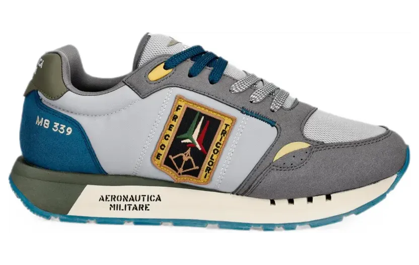 Aeronautica Militare Frecce Tricolori low-top met vlakken “Grey” (261SC0292UCT03331)