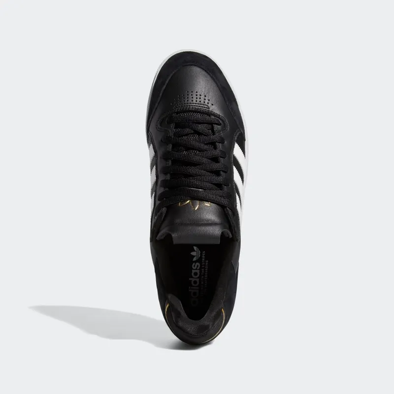Adidas Tyshawn Low Core Black / Cloud White / Gold Metallic (GW4891)