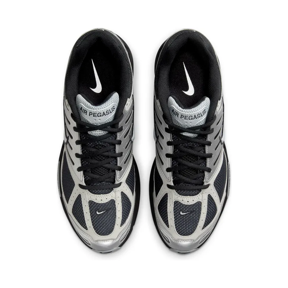 Nike Air Pegasus 2K5 “Metallic Silver” (HQ5403-001)