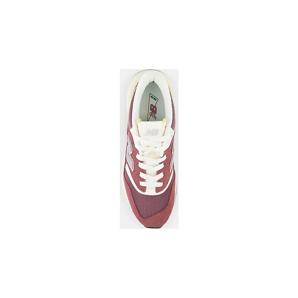 New Balance 997R Brick Red (U997RCC)