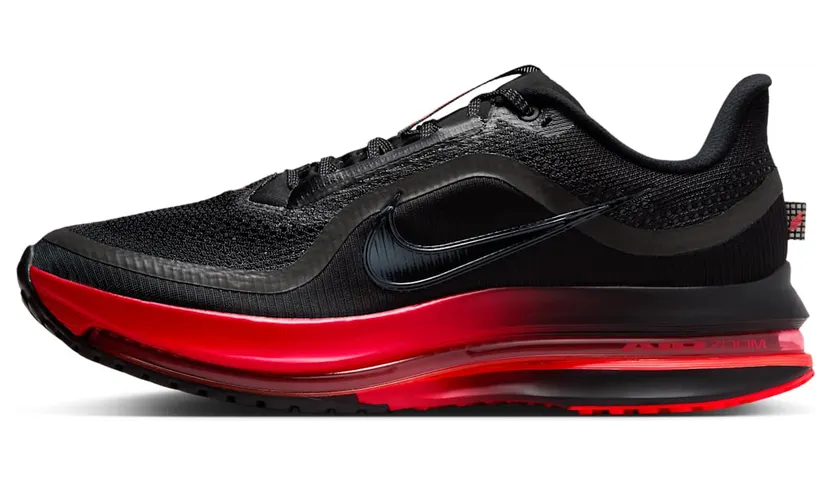 Nike Pegasus Premium “Bred”: red bottoms voor hardlopers