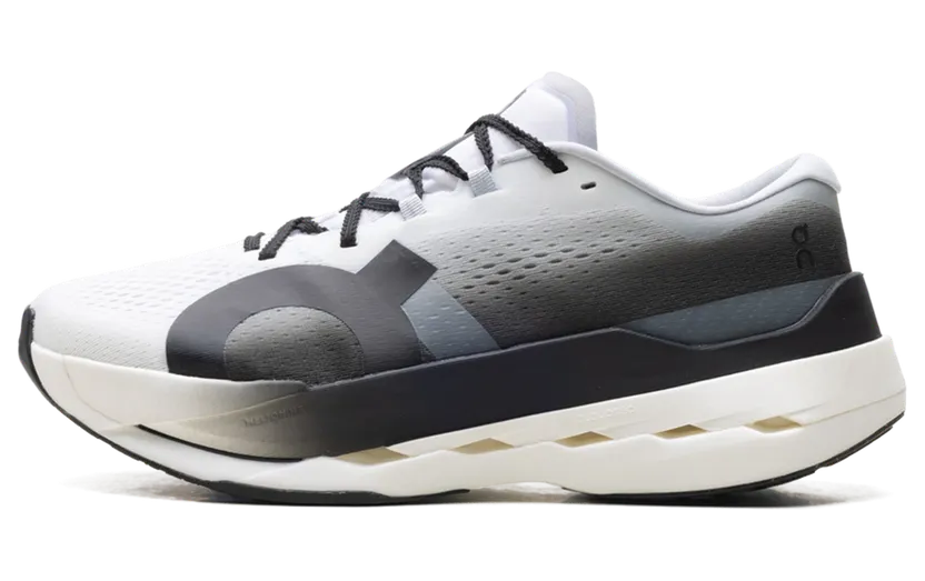 On Running Cloudboom Max “White / Black” (3MF30310462)