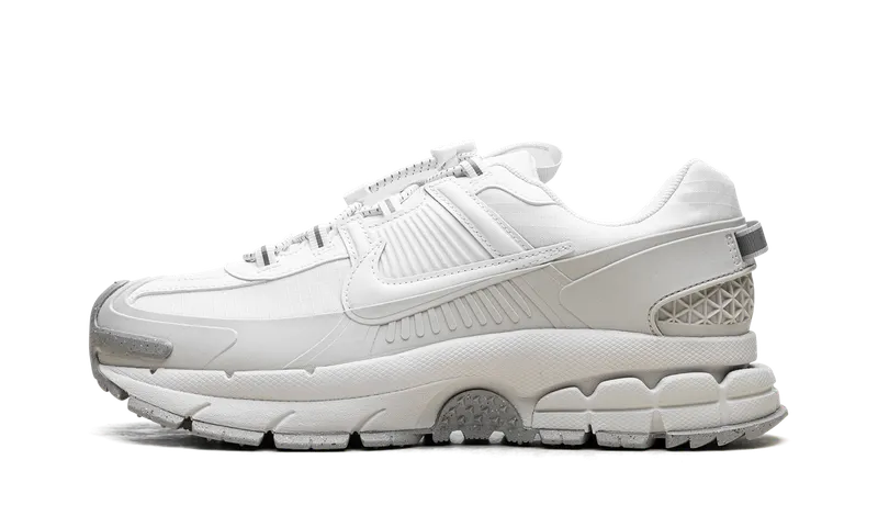 Nike Zoom Vomero Roam “Summit White” (HV6410-100)
