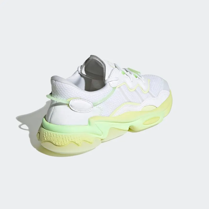 Adidas OZWEEGO Cloud White / Cloud White / Yellow Tint (GX2726)