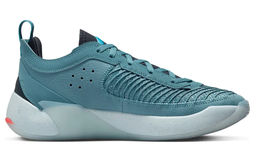 jordan-luka DR9829-400