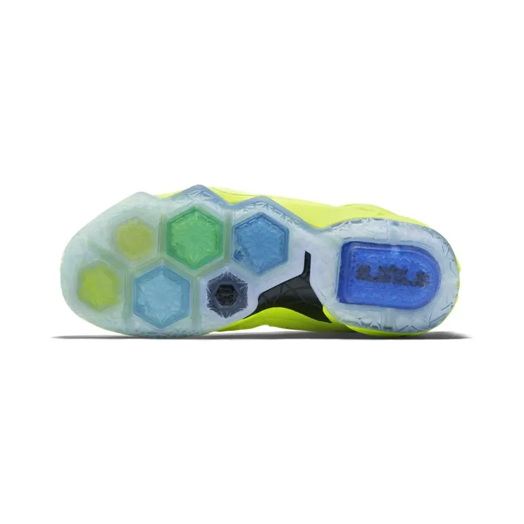 nike-lebron-12 748861-700