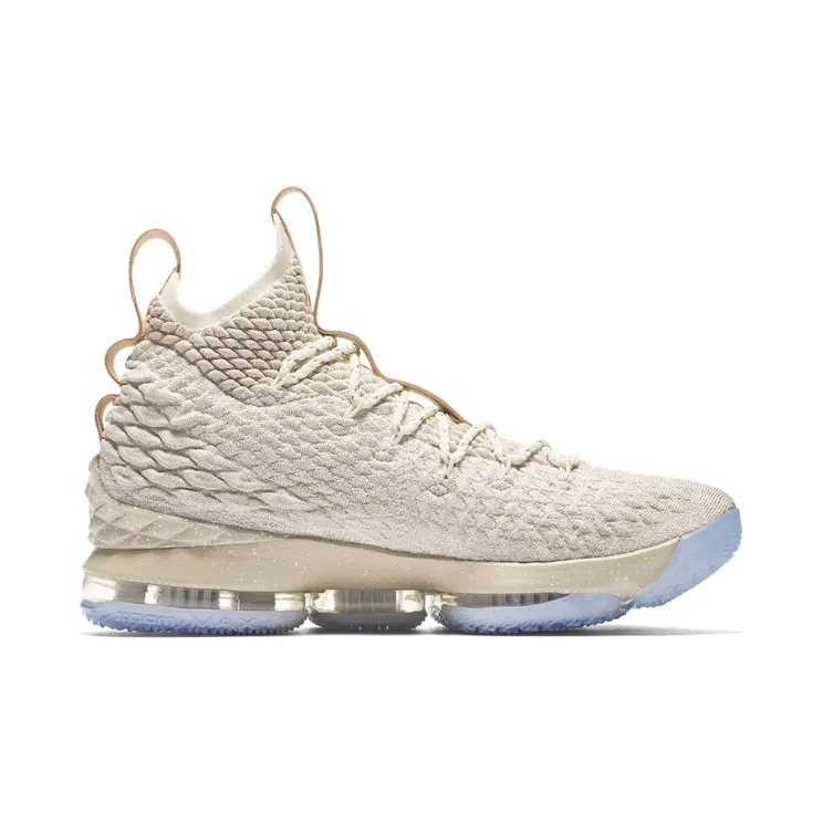 nike-lebron-15 897648-200