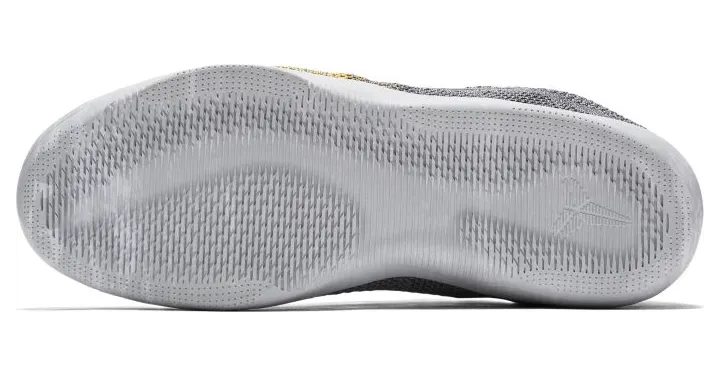 nike-kobe 822675-037