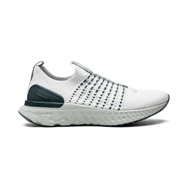 Nike React Phantom Run Flyknit 2 “Grey” (DO6698)