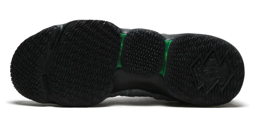 nike-air-max AR4831-001