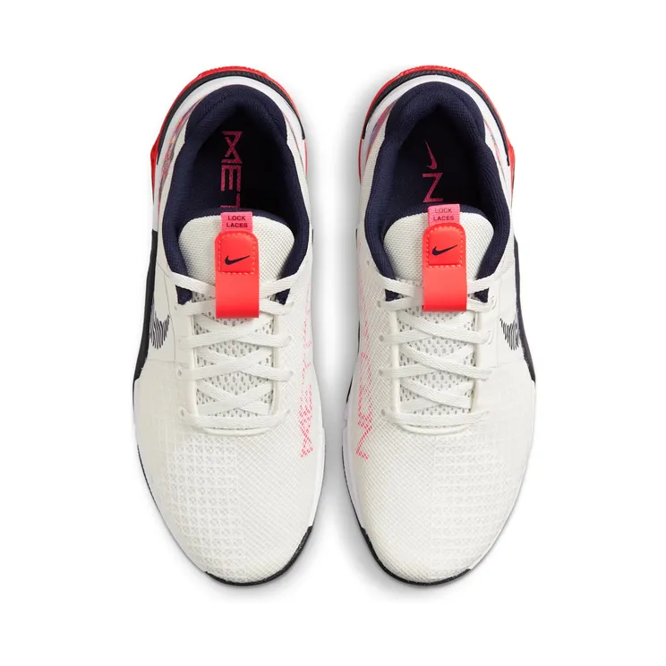 nike-metcon DO9327-101