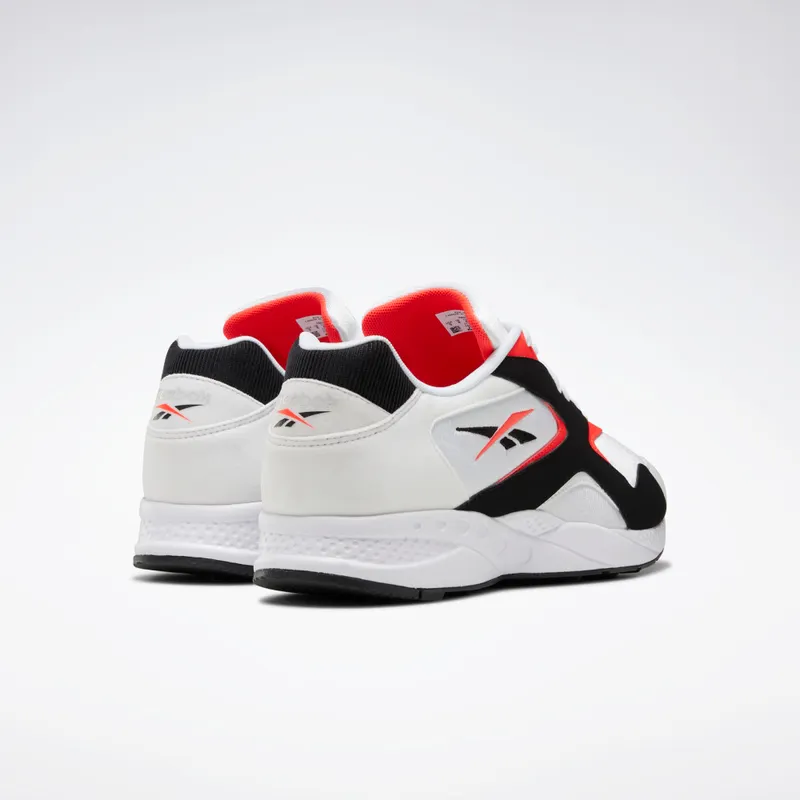 reebok-sneaker DV8573