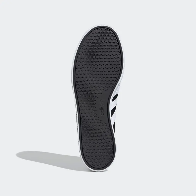 Adidas Daily 3.0 Core Black / Cloud White / Core Black (FW7439)