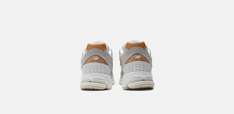 New Balance 2002R “Concrete” (M2002RSB)