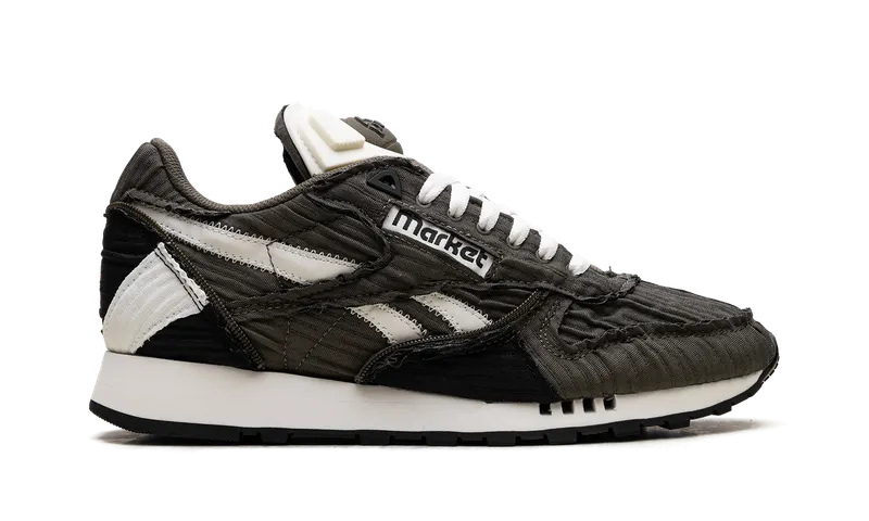 Reebok CLASSIC LEATHER PUMP “Black/White” (IF5896)