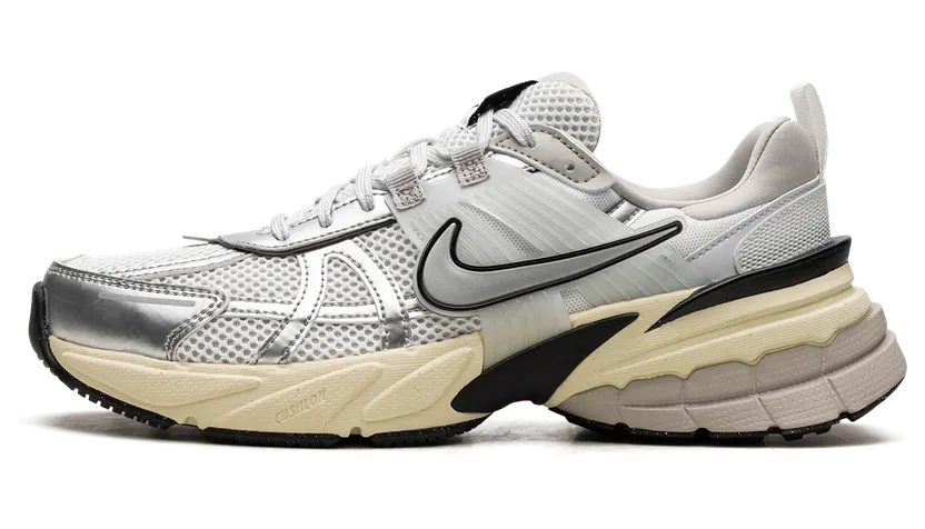 Nike V2K Run Summit White/Pure Platinum/Light Iron Ore/Metallic Silver (FD0736-100)