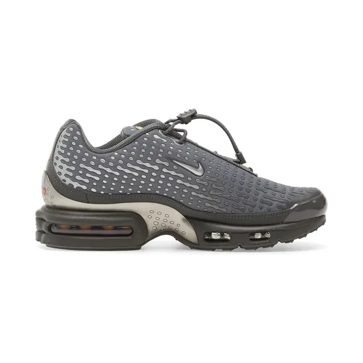 Nike Air Max Plus Vii Iron Grey en Smoke Grey “Grey” (IQ0282)