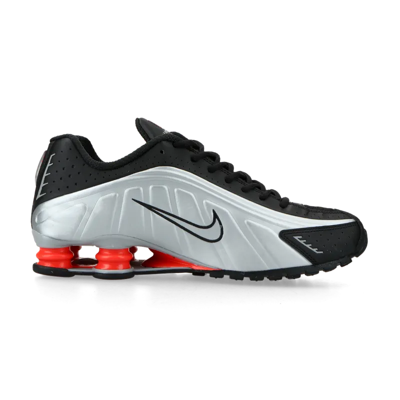 Nike Shox R4 (metallic silver / metallic silver / black) – HQ1988-002