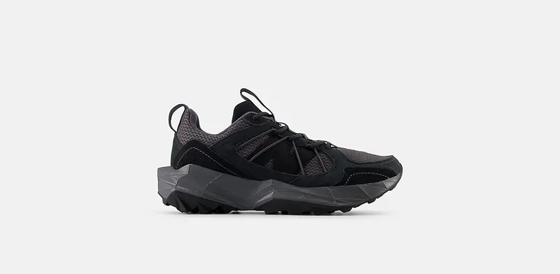 New Balance Tektrel Black Magnet (WTTTRSLK)