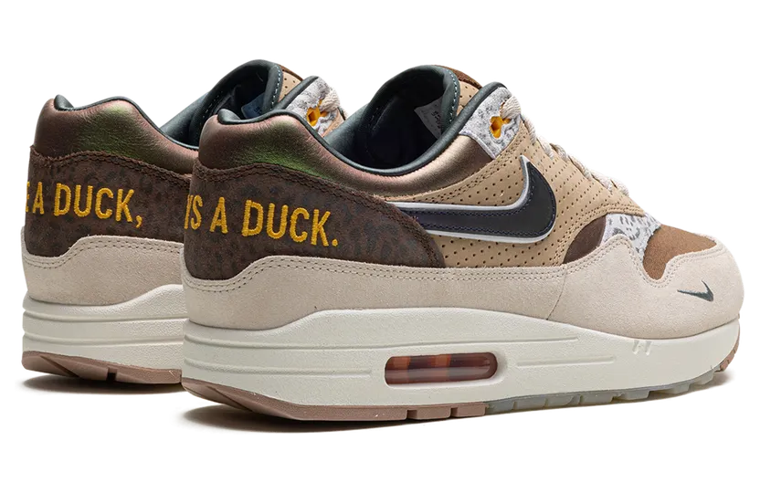nike-air-max HQ2640-200