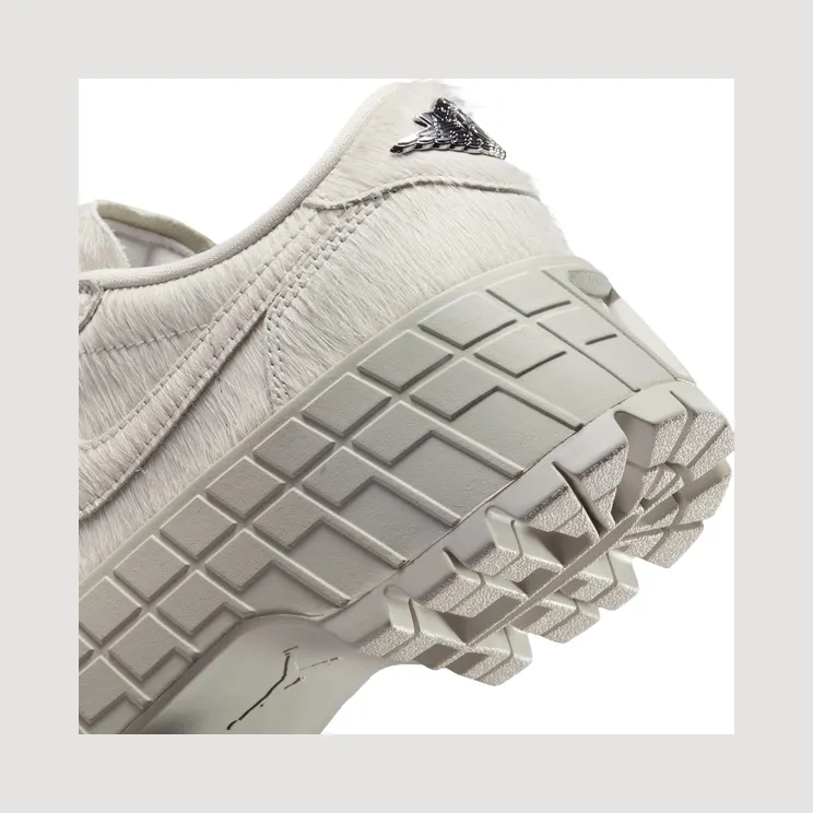 air-jordan-1 IB7210-001