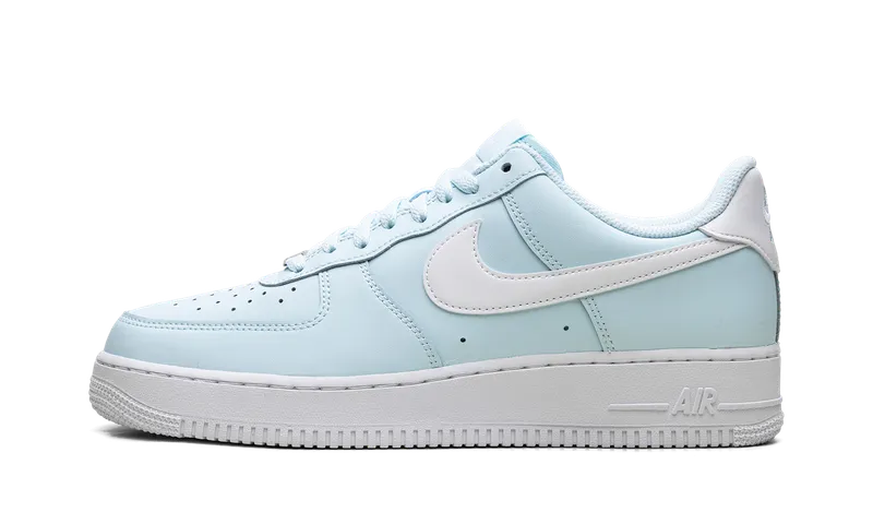 Nike Air Force 1 Low ’07 “Glacier Blue White” (FJ4146-400)