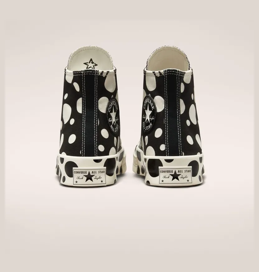 converse-chuck-taylor-all-star A01182C