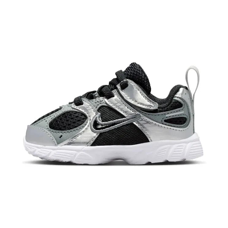 Nike V5 RNR TD “Black / Anthracite / Smoke Grey” (HQ6413-001)