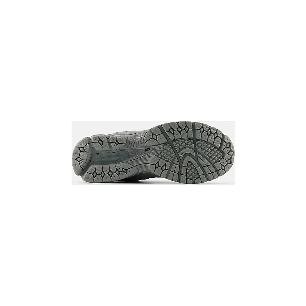 New Balance 2002R “Slate Grey / Dark Silver Metallic” (U20021O2)