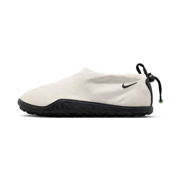 Nike ACG Air Moc “Summit White / Black” (DZ3407-100)