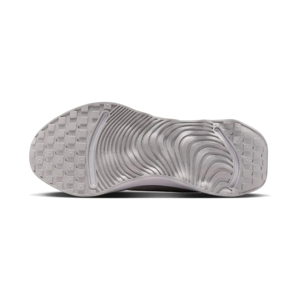 Nike Motiva Summit White Metallic Silver Volt (DV1238-111)