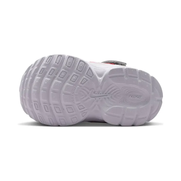 nike-v5-rnr HQ6413-105