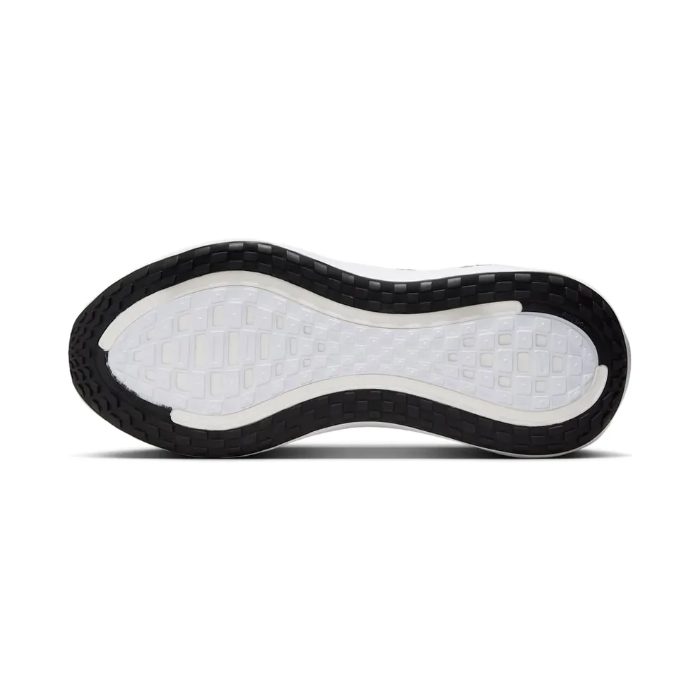 Nike Vomero Plus “Black / White” (HV8150-002)