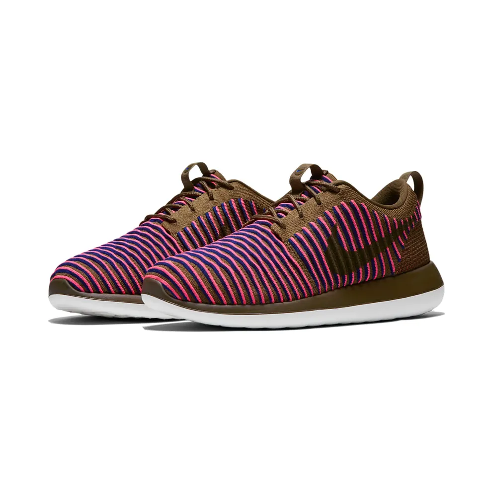 Nike Roshe Two Flyknit “Olive Flak / Racer Blue / Pink Blast” (844929-300)