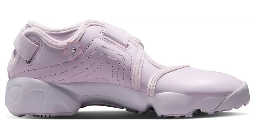nike-rift IV5682-500