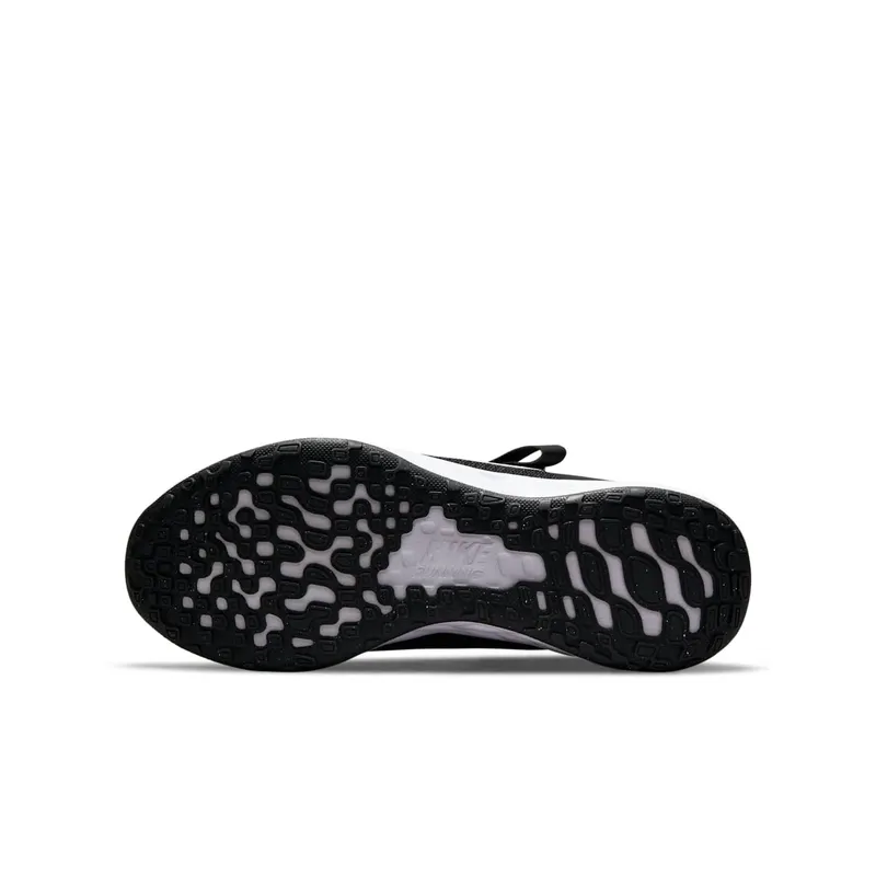 Nike Revolution 6 FlyEase Older Kids’ Easy On/Off Road Running Black 50% Sustainable Materials (DD1113-003)