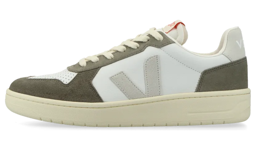 VEJA V-82 Grained Leather (extra / white / natural / kaki) – VE3320757