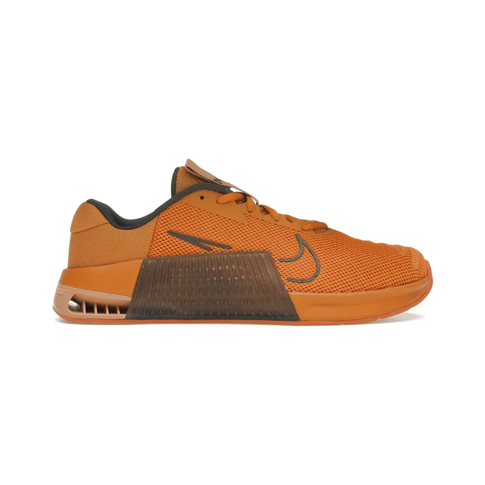 Nike Metcon 9 “Monarch / Mica Green / Medium Ash / Amber Brown” (DZ2617-800)