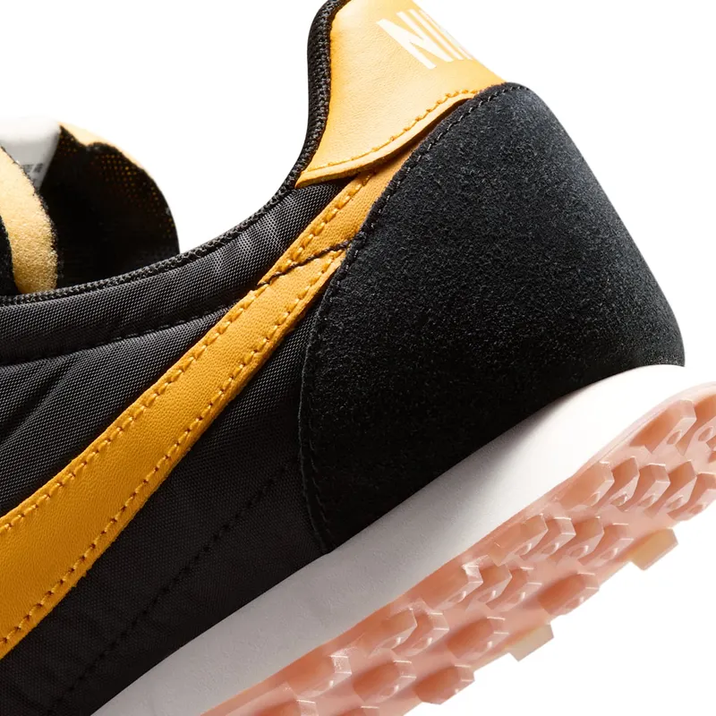 Nike Waffle Racer Black University Gold (IM8658-003)
