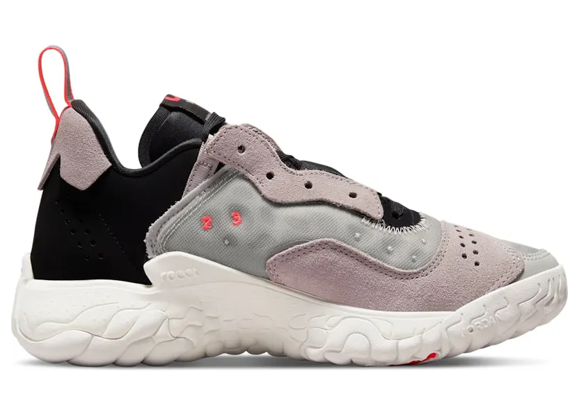 air-jordan-delta CW0913-005