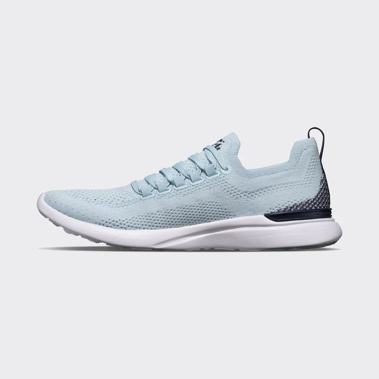 APL TechLoom Breeze “Powder Blue/Navy/White” (Heren) (2)
