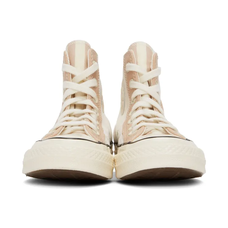 converse-chuck-taylor-all-star 572701C