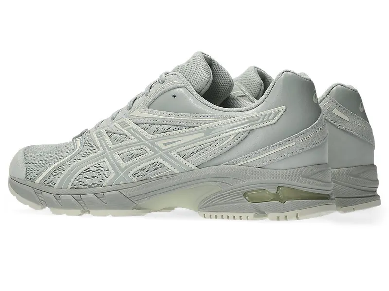 ASICS GEL-DS TRAINER 14 “Light Sage / Cream” (1203B073-020)