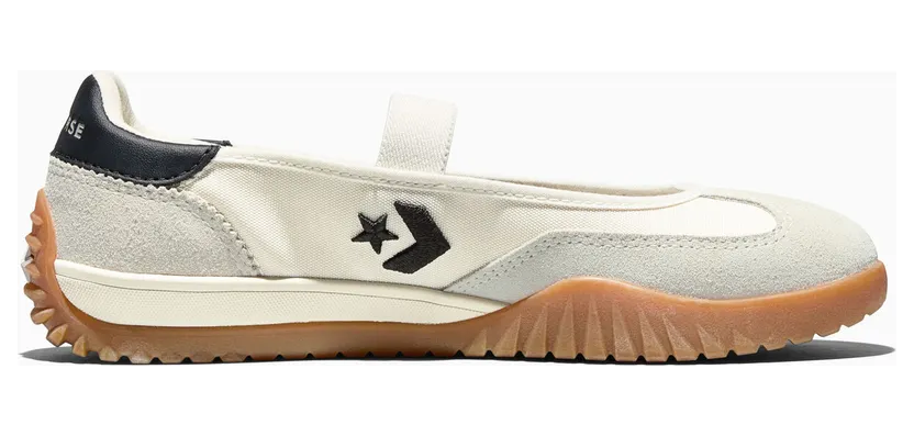 Converse Run Star Ballet Flat Egret / Black / Gum 6