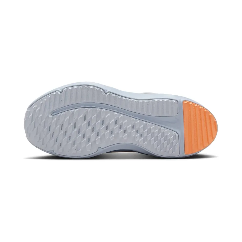 Nike Cosmic Runner White Blue Tint Peach Cream (HM4400-100)