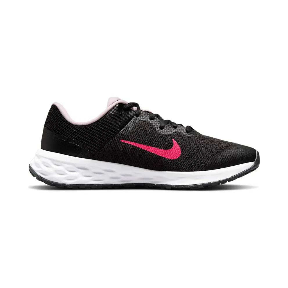 Nike Revolution 6 Older Kids’ Road Running Black 50% Sustainable Materials (DD1096-007)