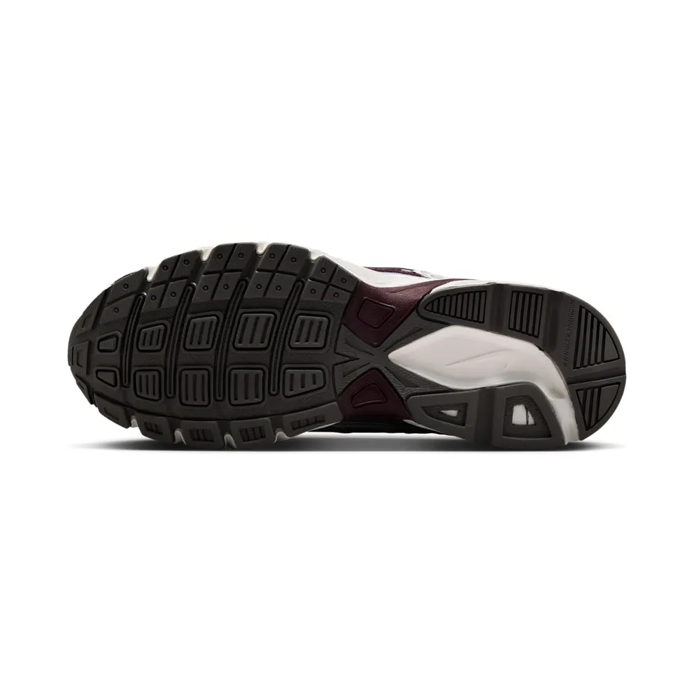 Nike Initiator “White Burgundy Crush” (IB4688-111)