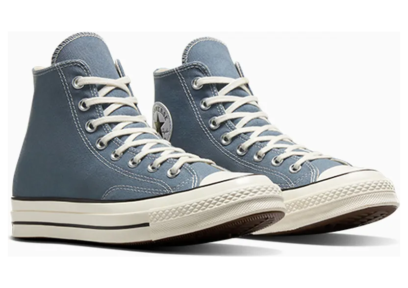 converse-chuck-taylor-all-star A08617C