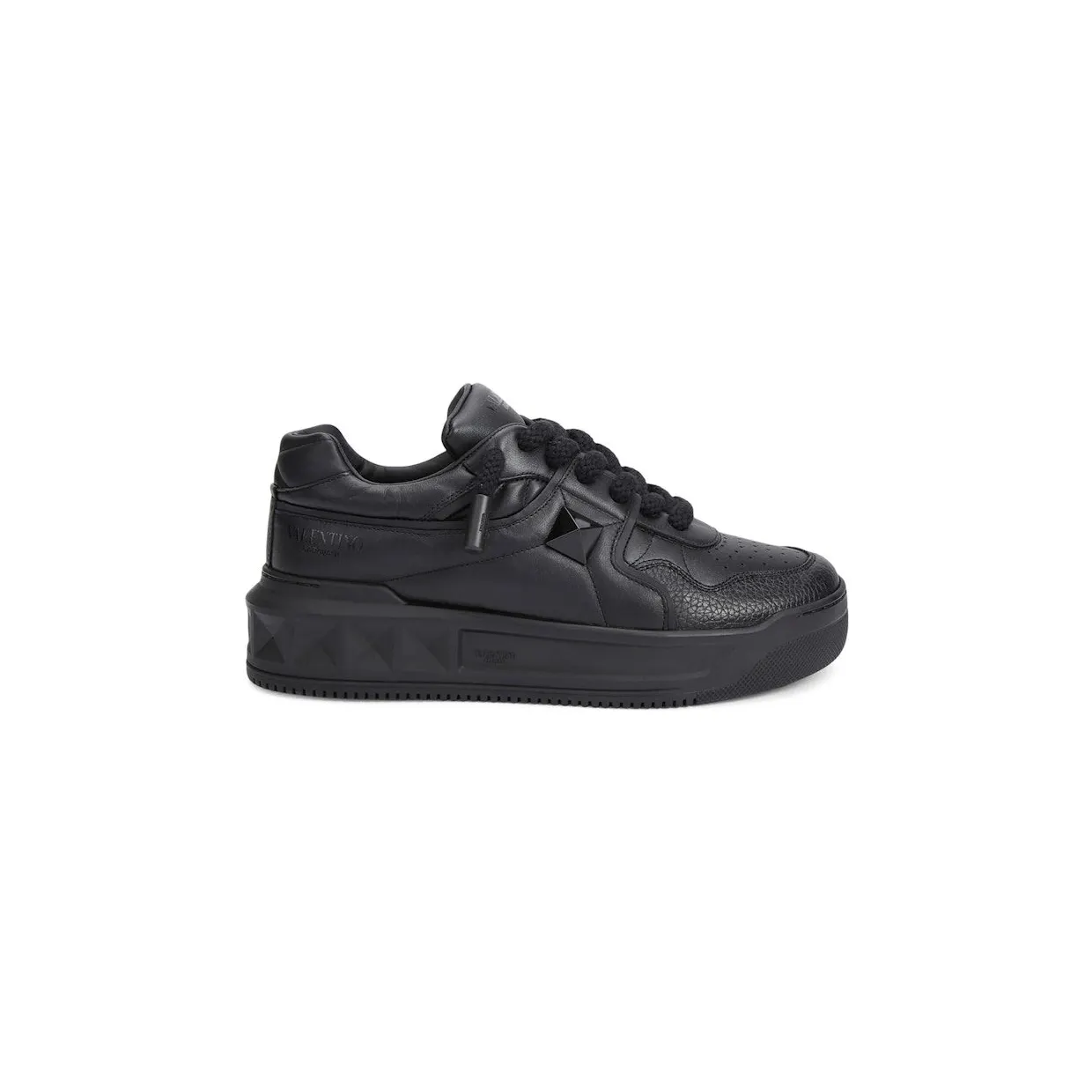 Valentino One Stud XL Black (1Y0S0G37 XTM 0NO)